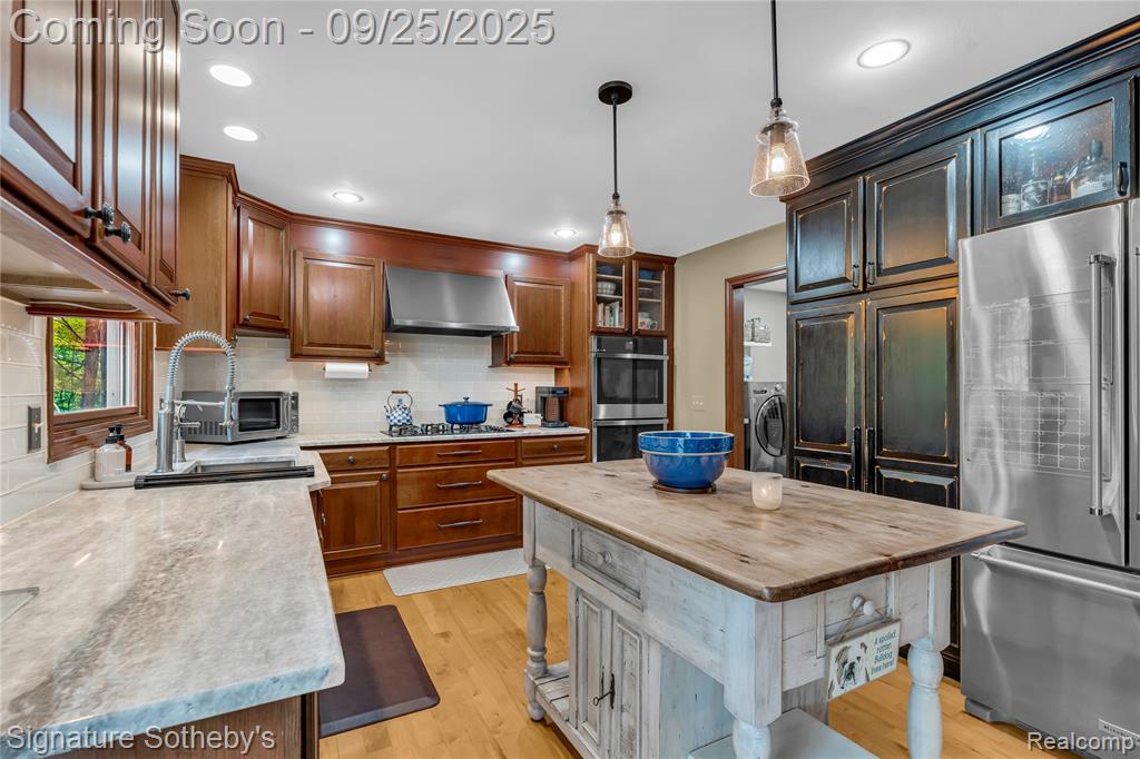 5226 Forest Valley Drive, Clarkston, MI 48348 — Photo 12