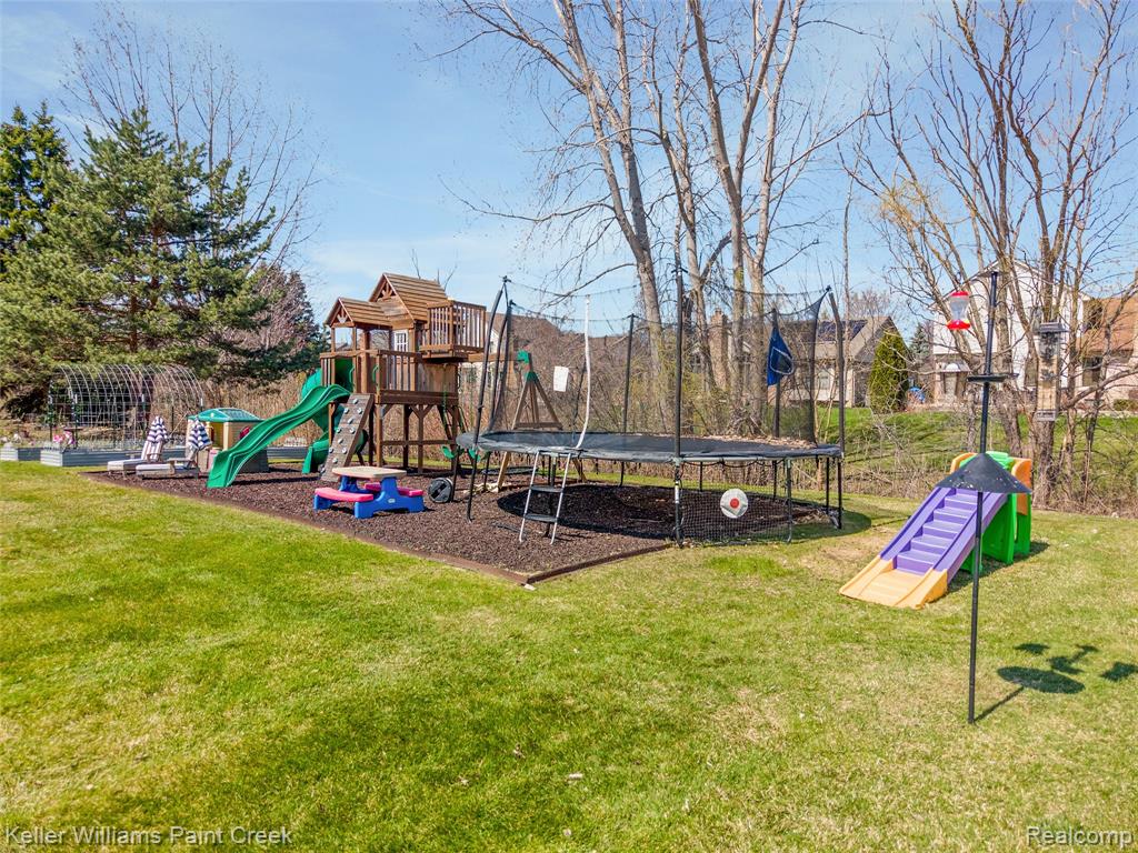14765 Sparrow Drive, Shelby Twp, MI 48315 — Photo 54