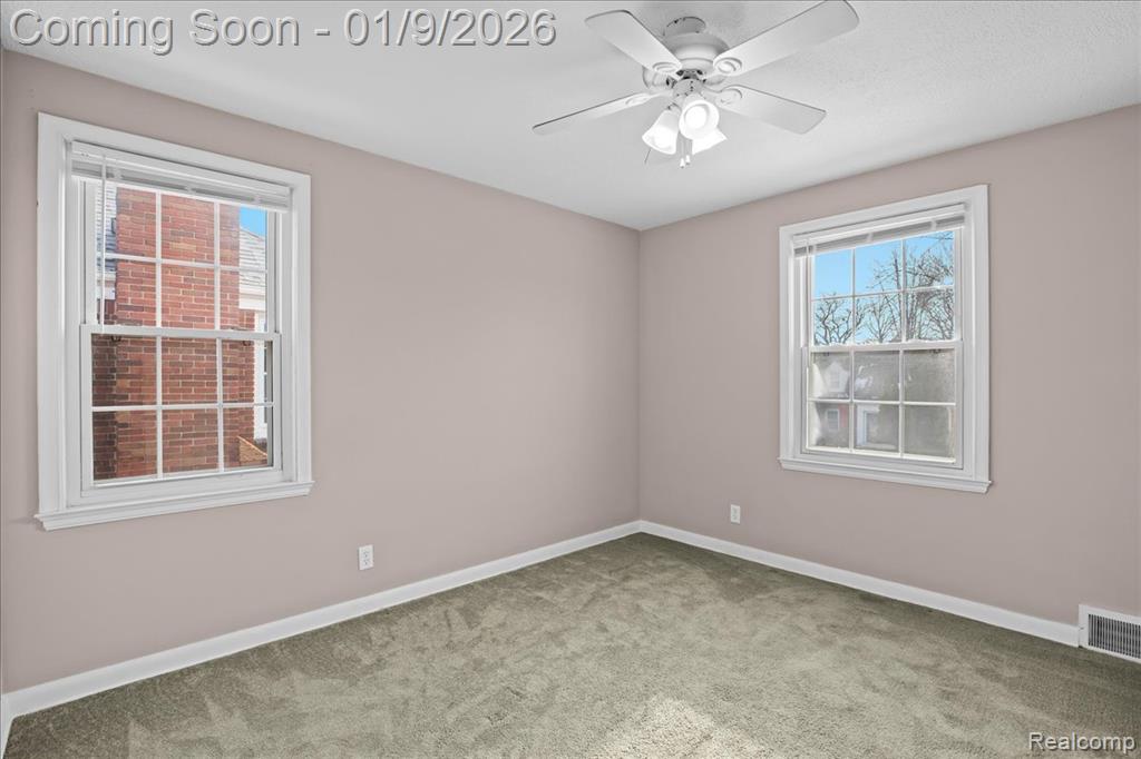 944 Kings Highway, Lincoln Park, MI 48146 — Photo 18
