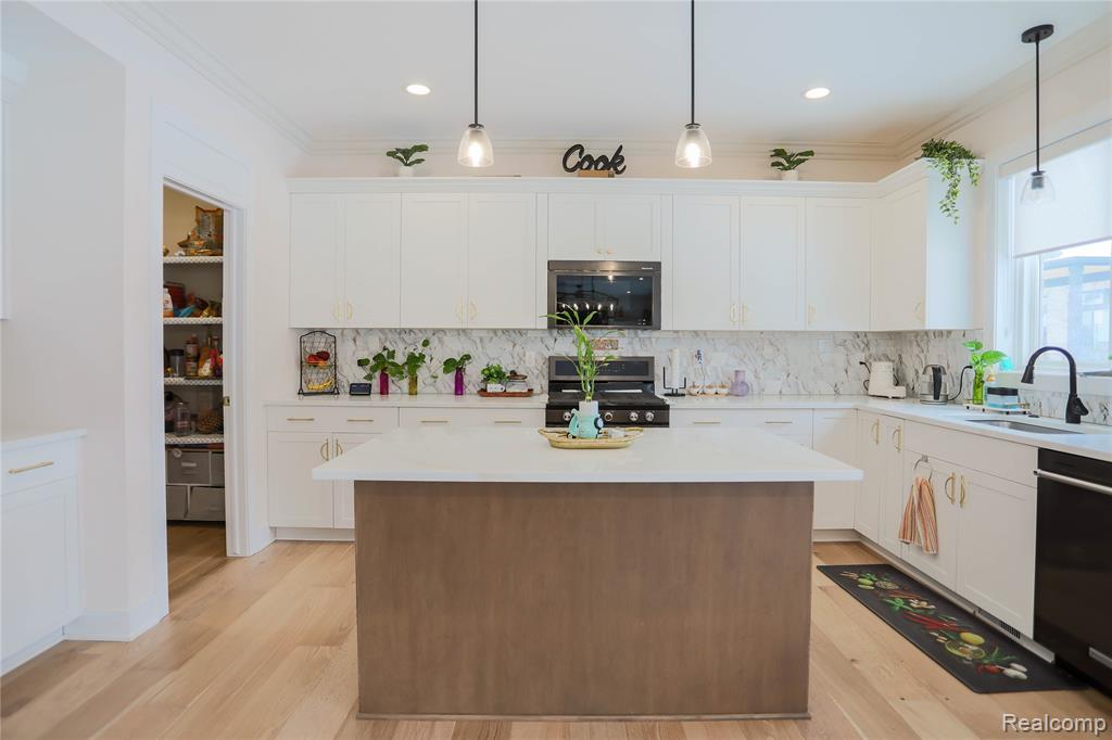 56675 Via Caterina Drive, Macomb, MI 48042 — Photo 32