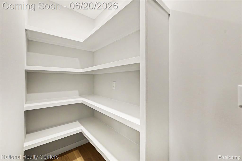 5076 Harbor Oak Drive, Waterford, MI 48329 — Photo 19
