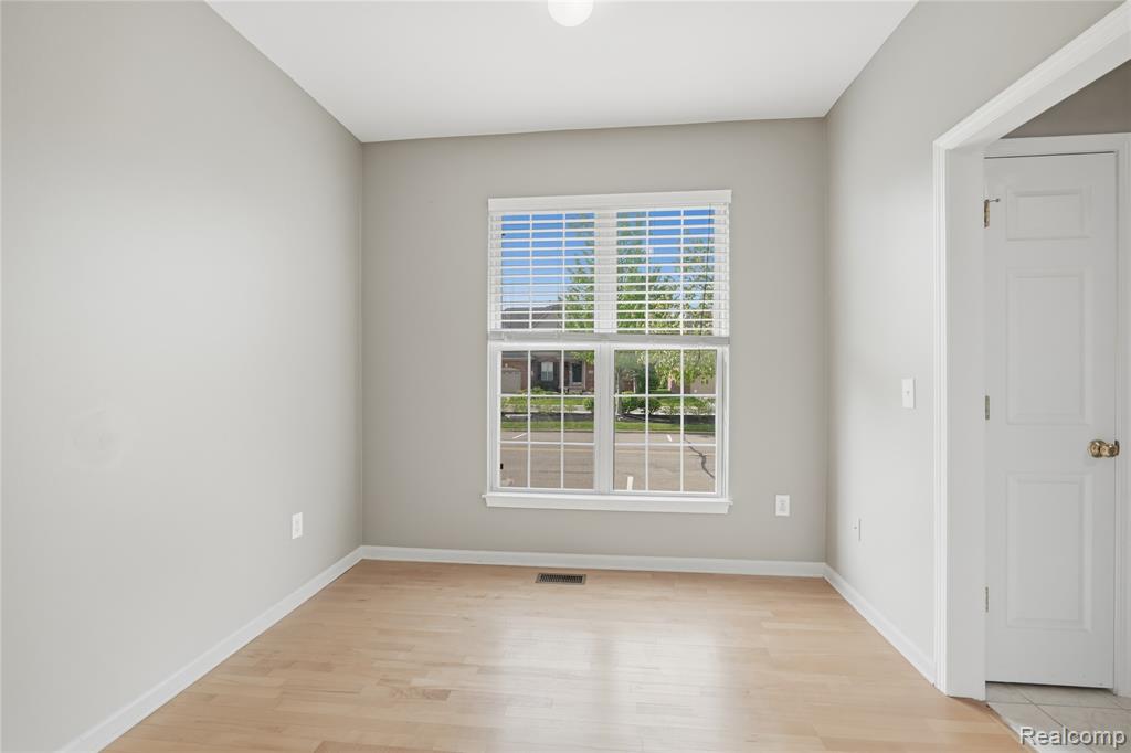41782 Brownstone Drive, Novi, MI 48377 — Photo 10