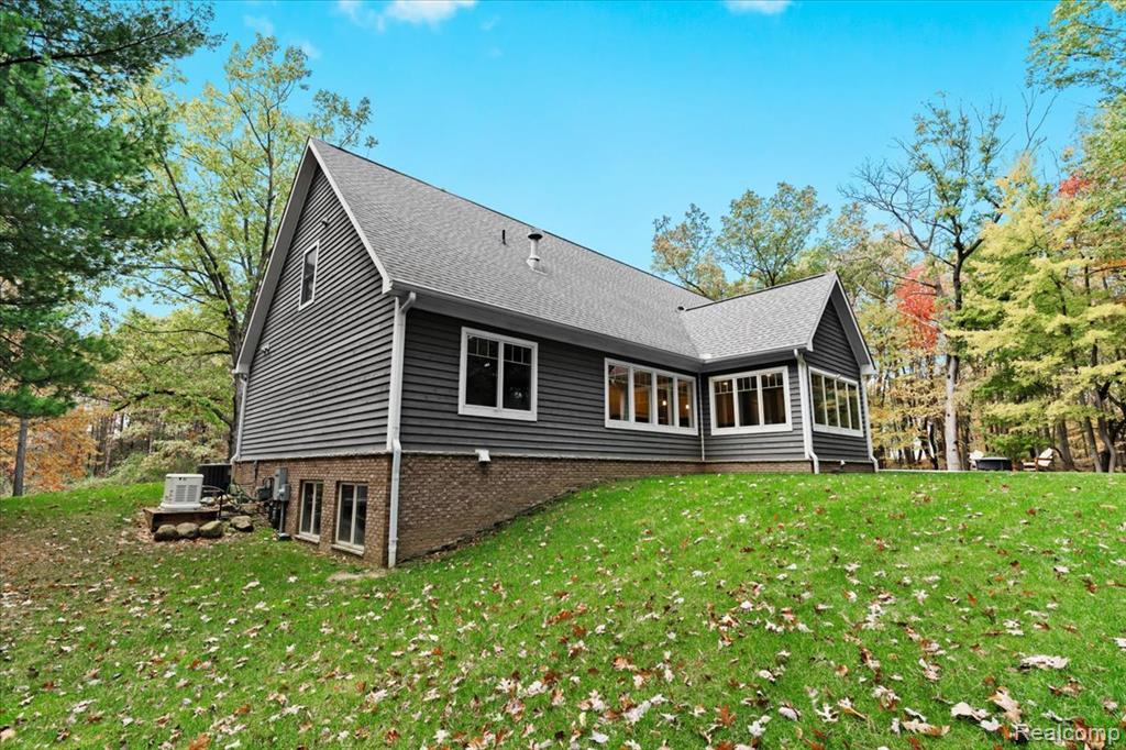 771 Harmony Hills Parkway, Oxford, MI 48371 — Photo 42