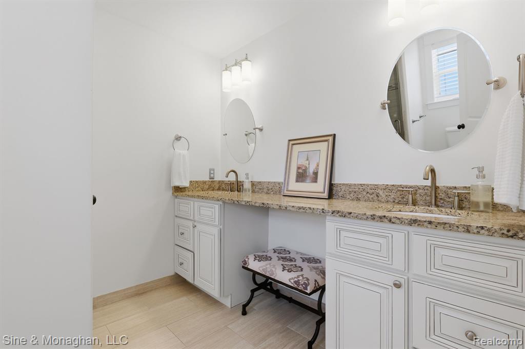 716 Cherry Avenue, Royal Oak, MI 48073 — Photo 21