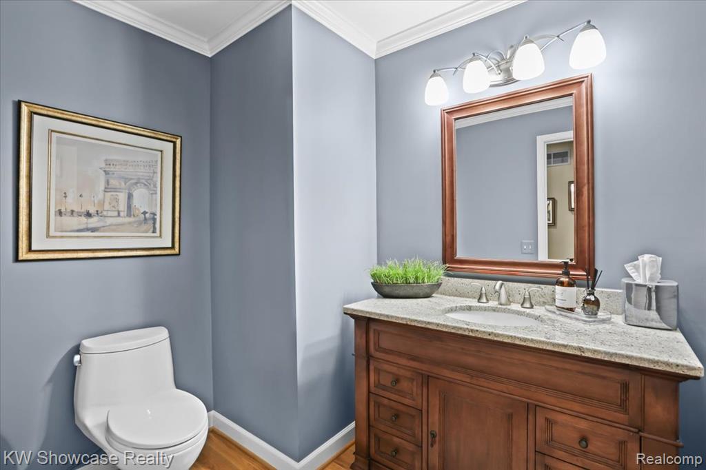 45776 Bristol Circle, Novi, MI 48377 — Photo 17