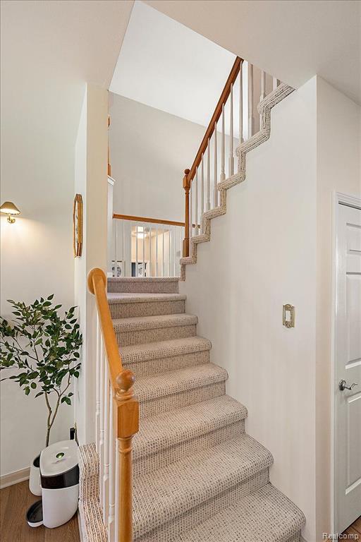 47082 NORTHUMBERLAND Street, Novi, MI — Photo 50