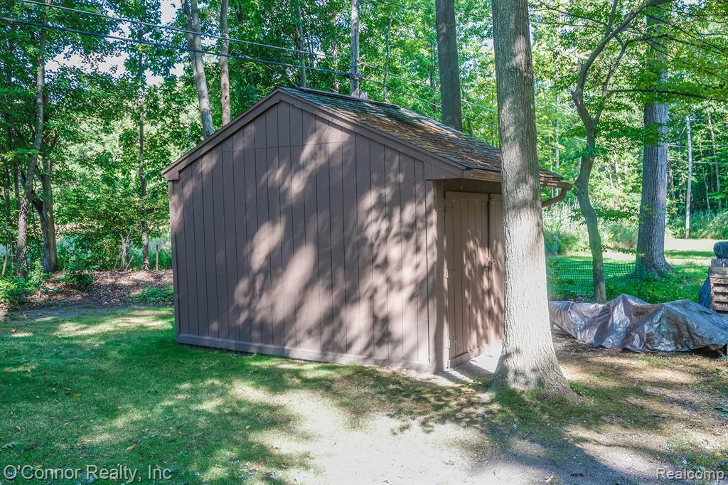 3465 West Drive, MI 48049 — Photo 37