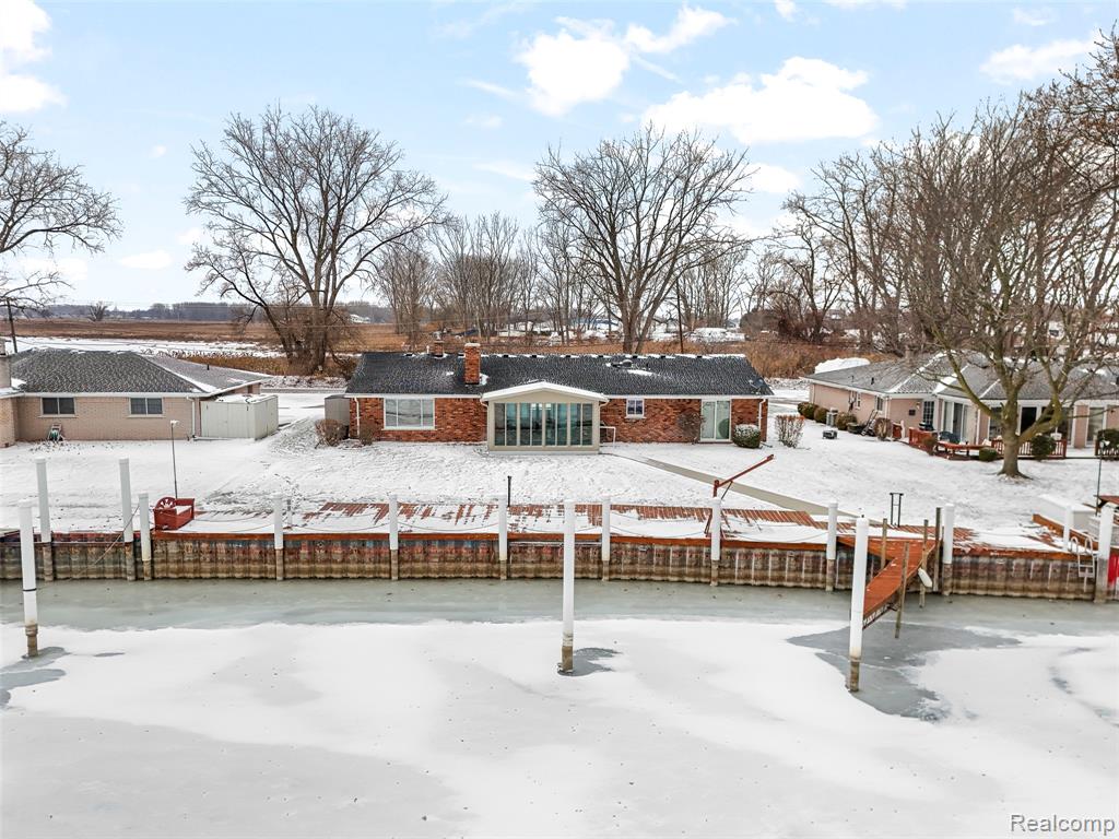 39520 Venetian Drive, Harrison Township, MI — Photo 10