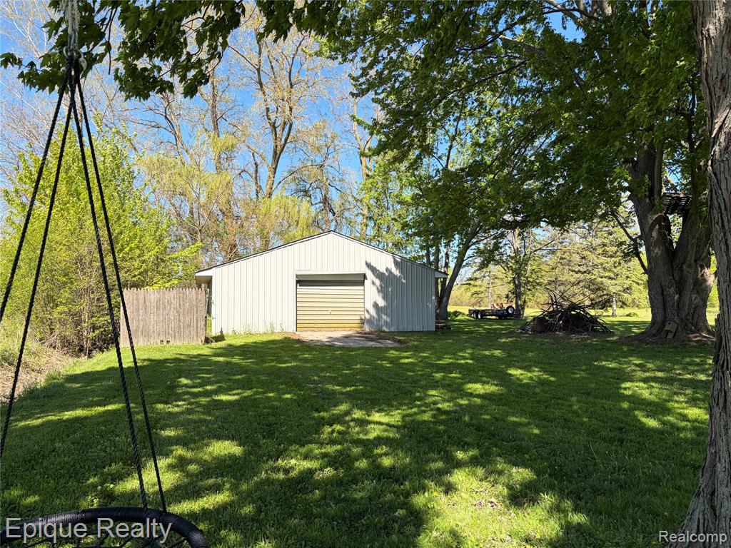 5140 Youngstown Place, Saginaw, MI 48601 — Photo 7