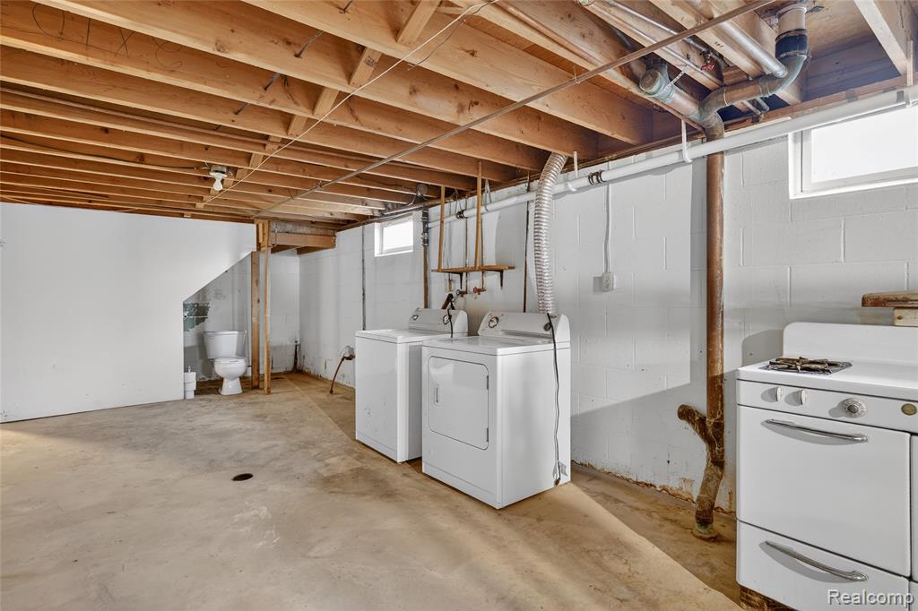 4021 Triwood Road, Bridgeport, MI 48722 — Photo 27