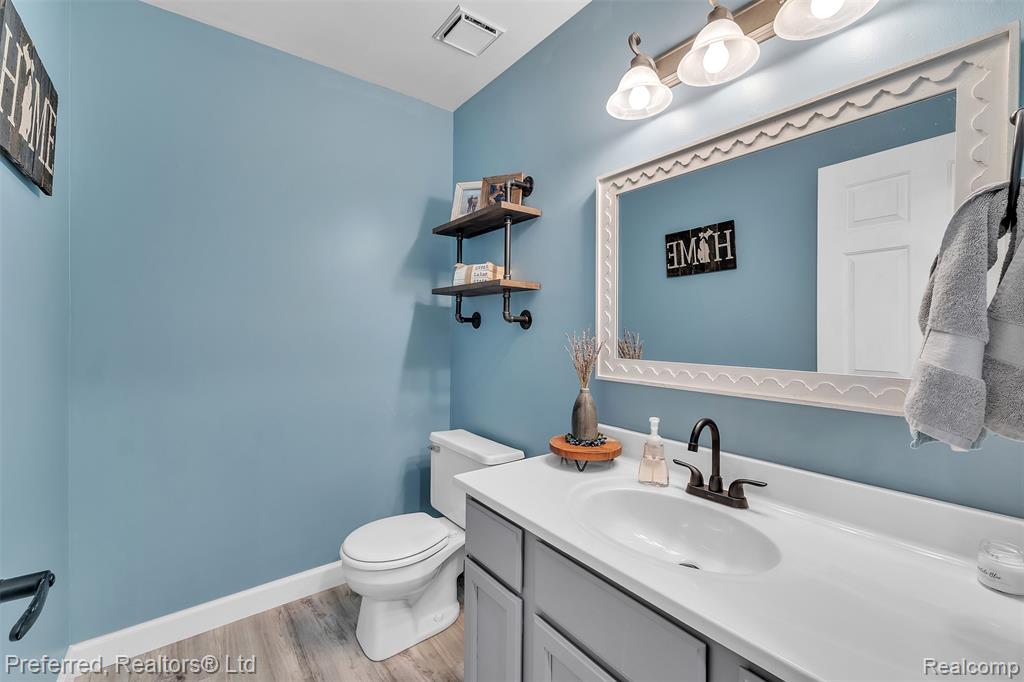 7363 Hideaway Drive, Ypsilanti, MI 48197 — Photo 32