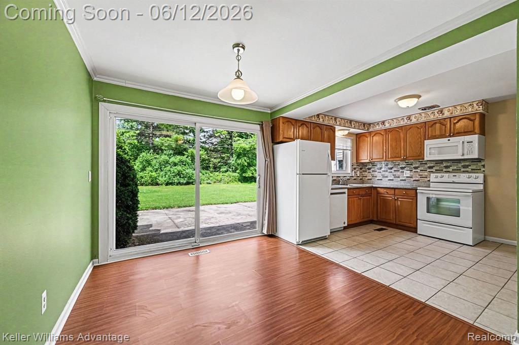 1669 Ashstan Drive, Walled Lake, MI 48390 — Photo 8