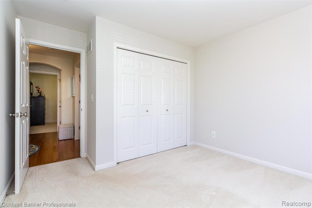 10820 Bouldercrest Drive N, South Lyon, MI 48178 — Photo 33