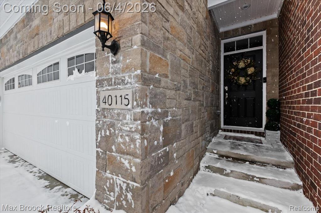 40115 Premier Drive, 22, Plymouth, MI 48170 — Photo 4