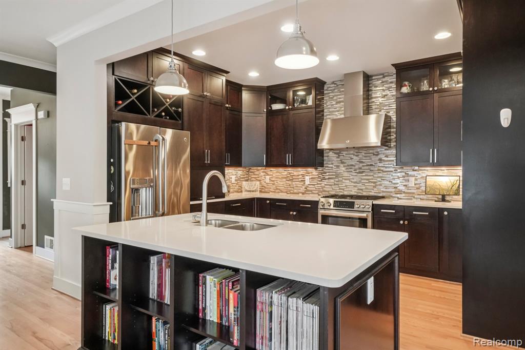 13348 Vernon Avenue, Huntington Woods, MI — Photo 10