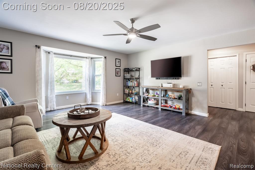 9275 Thendara Boulevard, Clarkston, MI 48348 — Photo 13