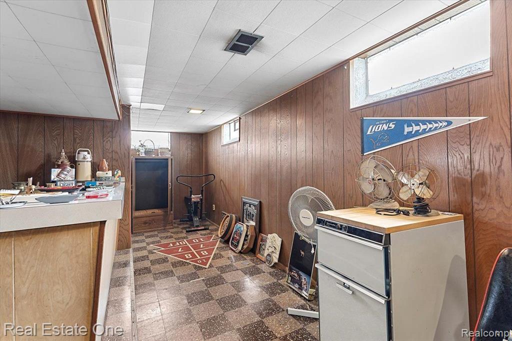 922 5TH Street, Wyandotte, MI 48192 — Photo 19