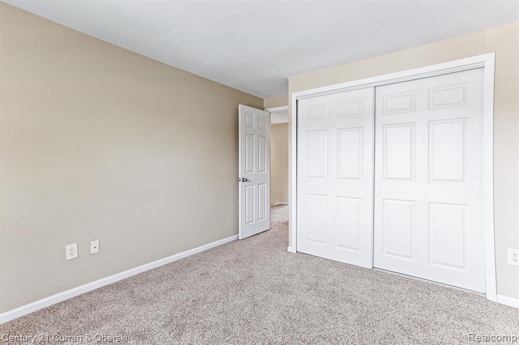 42645 Savoy Court, Northville, MI 48167 — Photo 28
