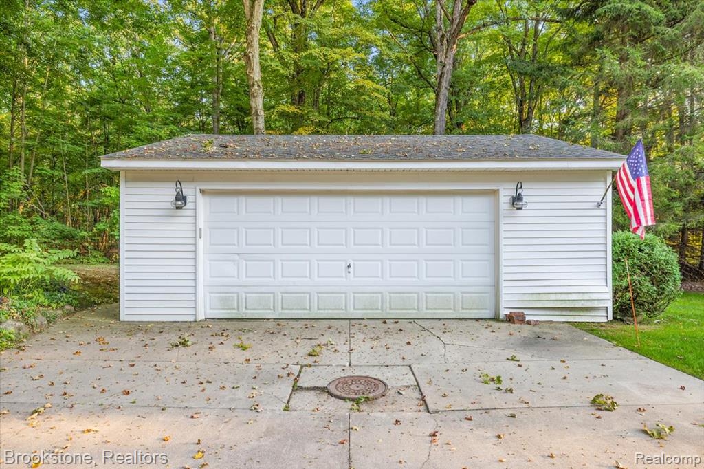 728 E Romeo Road, Oakland, MI — Photo 33
