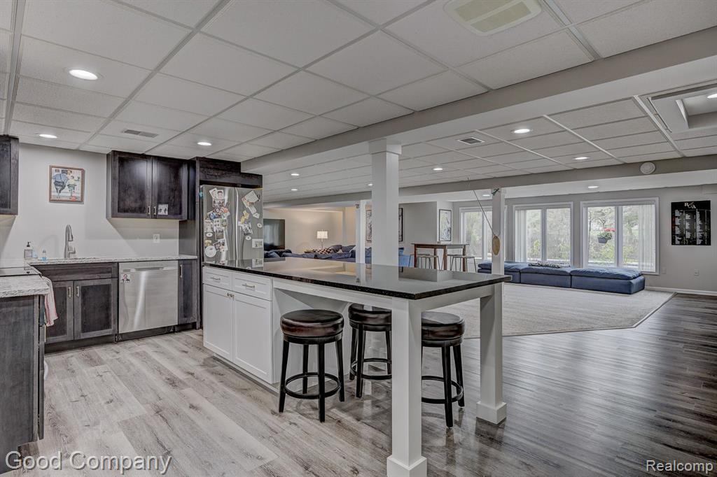 55195 WHITNEY Drive, Shelby Twp, MI 48315 — Photo 57
