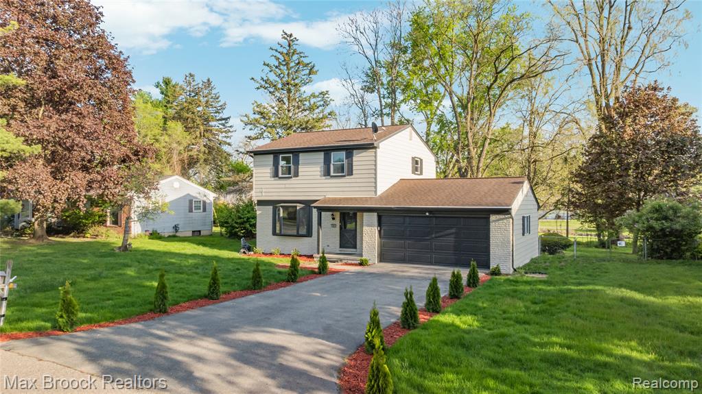 1874 Hopkins Drive, Wixom, MI 48393 — Photo 52