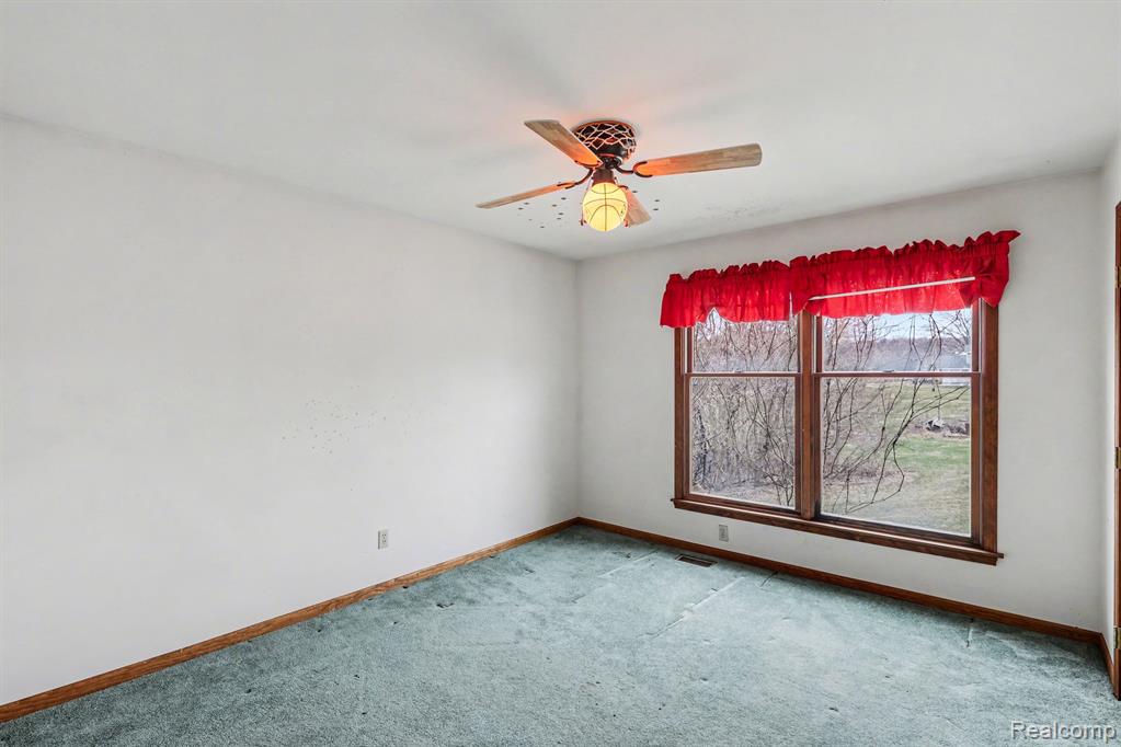 3932 Thomas Road, Oxford, MI 48371 — Photo 17