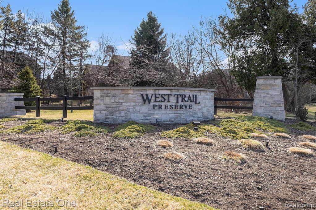 4768 W PRESERVE, West Bloomfield, MI 48323 — Photo 29