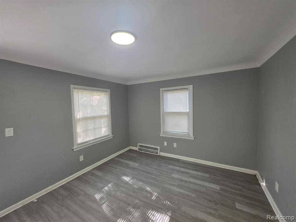 18975 Greydale Avenue, Detroit, MI 48219 — Photo 6