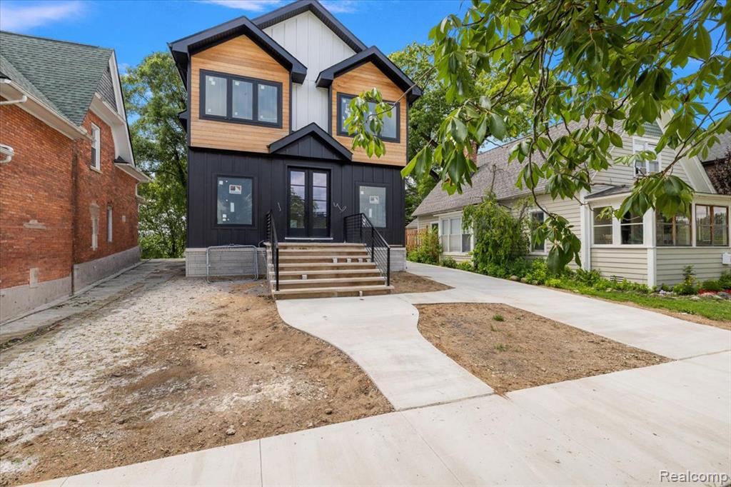 205 Pine Street - Photo 3