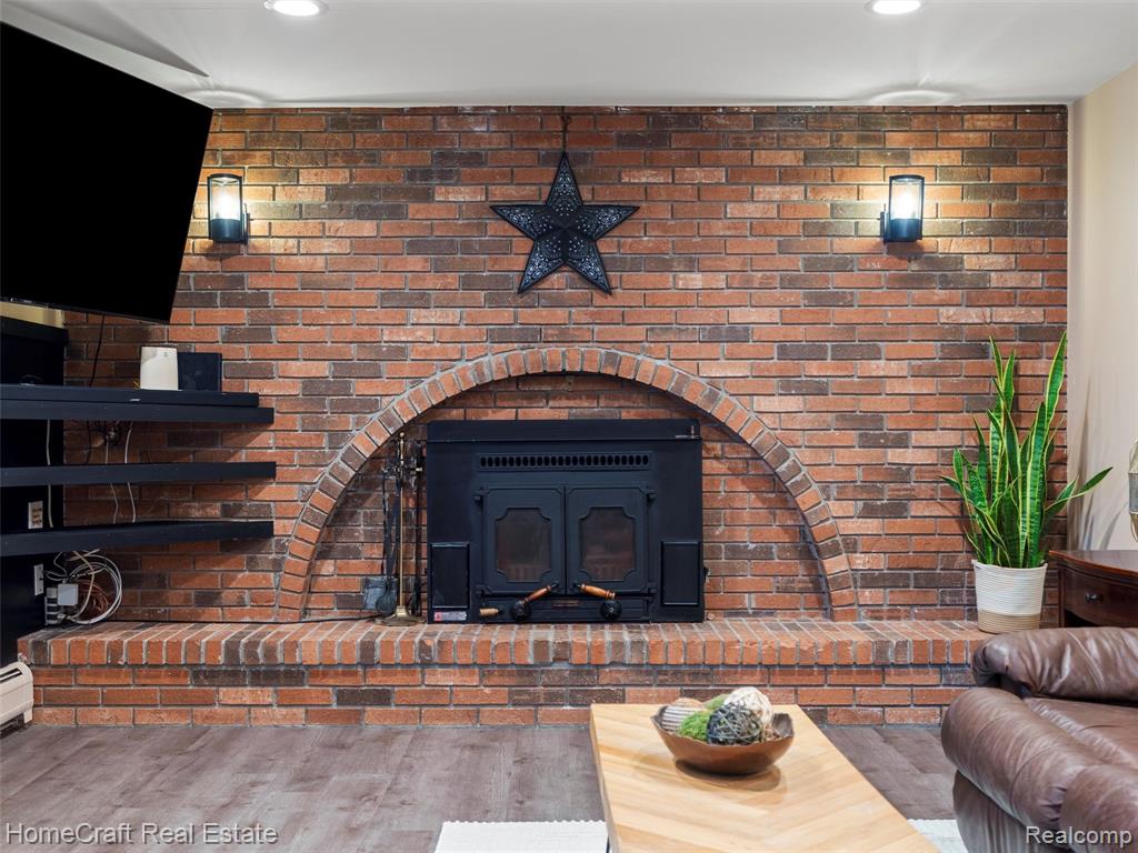 6211 NOLLAR Road, Whitmore Lake, MI 48189 — Photo 28