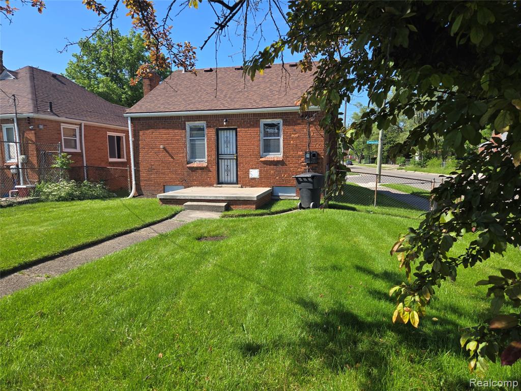 14566 Promenade Street - Photo 2