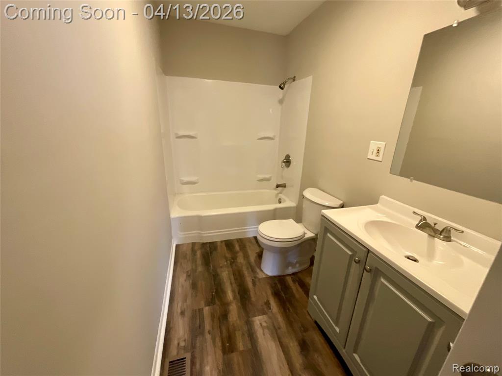 5464 Hollow Corners Road, Dryden, MI 48428 — Photo 10