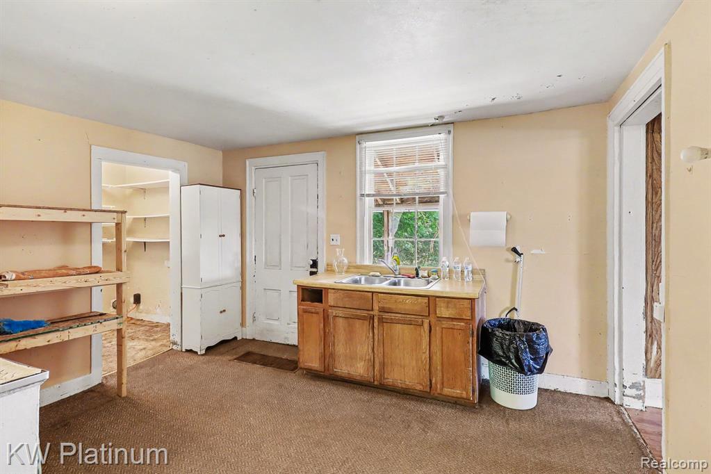 5918 Jeddo Road, MI 48032 — Photo 9