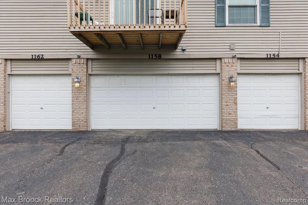 1158 Bay Court, Holly, MI 48442 — Photo 23