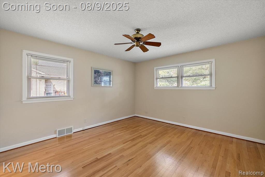 18241 Dunblaine Avenue, Beverly Hills, MI 48025 — Photo 50