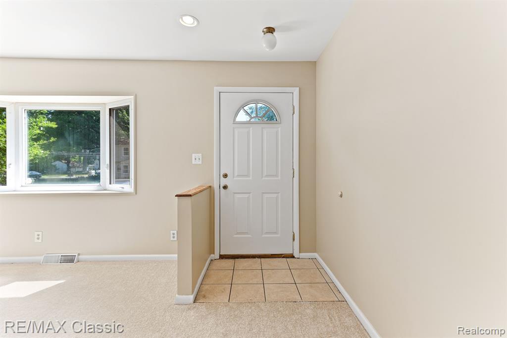 5953 N Linville Street, Westland, MI — Photo 3