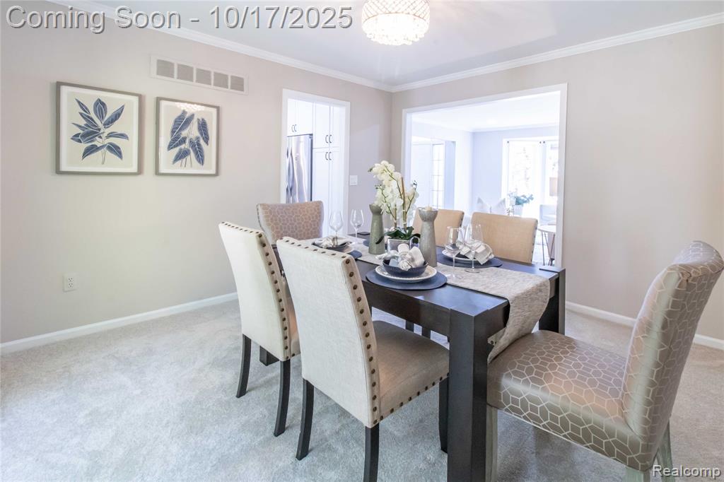 4070 Blue Heron Drive, Auburn Hills, MI 48326 — Photo 14