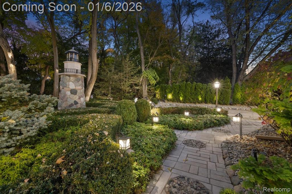 7310 Sandy Creek Lane, Bloomfield Hills, MI 48301 — Photo 68