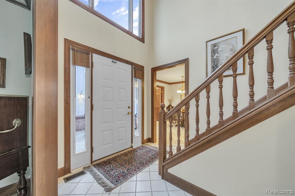 37799 SIENA Drive, Farmington Hills, MI 48331 — Photo 6