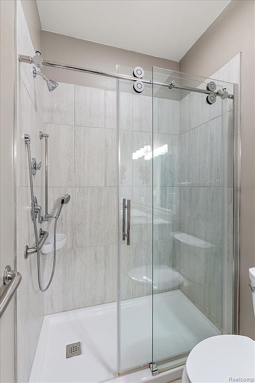 8533 Glen View Drive, Howell, MI 48843 — Photo 32