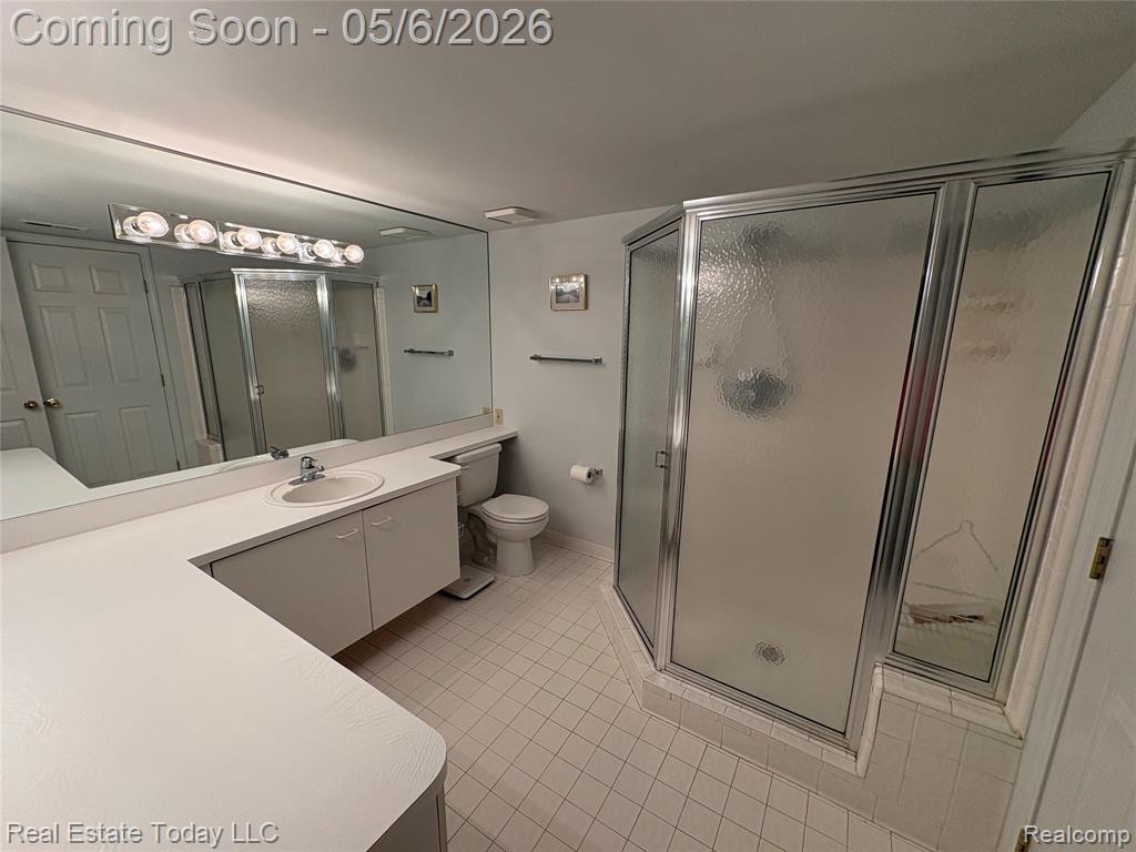 7283 Huntcliff, 57, West Bloomfield, MI — Photo 17