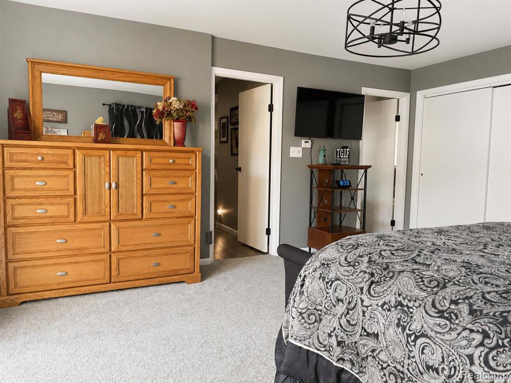 4108 Allen Court, Bay City, MI 48706 — Photo 18