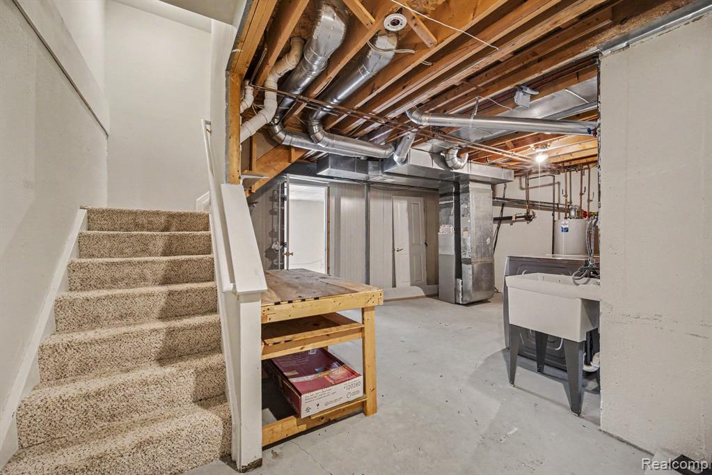 1390 Patricia Avenue, Ann Arbor, MI 48103 — Photo 17