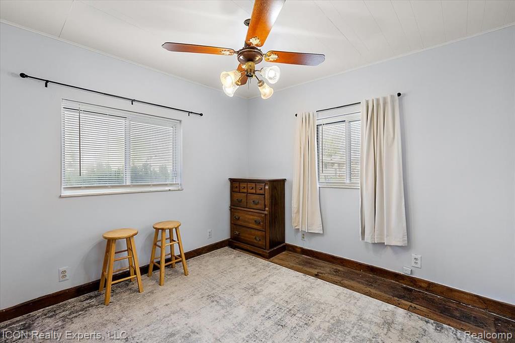 1801 Beechcroft Street, Keego Harbor, MI 48320 — Photo 24