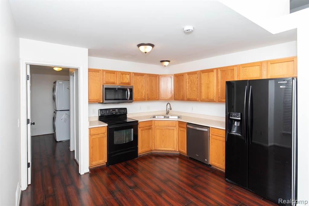 370 CHERRY GROVE Road, Canton, MI 48188 — Photo 6