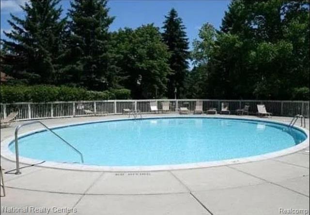 7103 Pebble Park Drive, West Bloomfield, MI — Photo 44