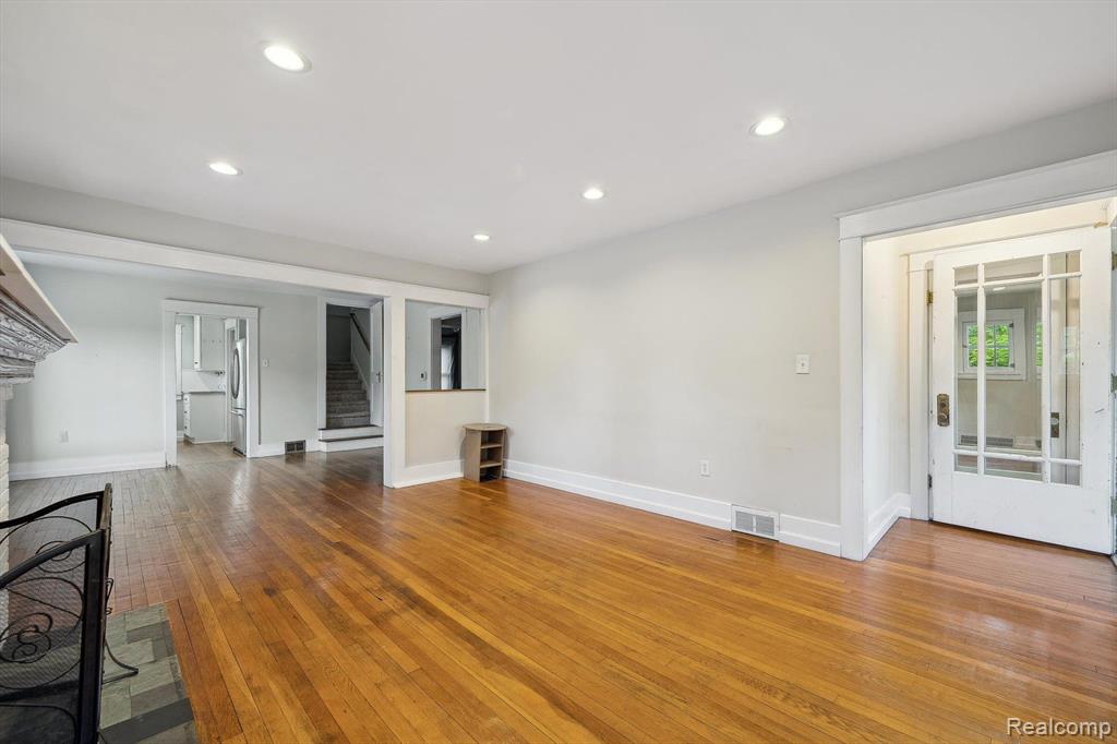 601 S Kenwood Avenue, Royal Oak, MI 48067 — Photo 6
