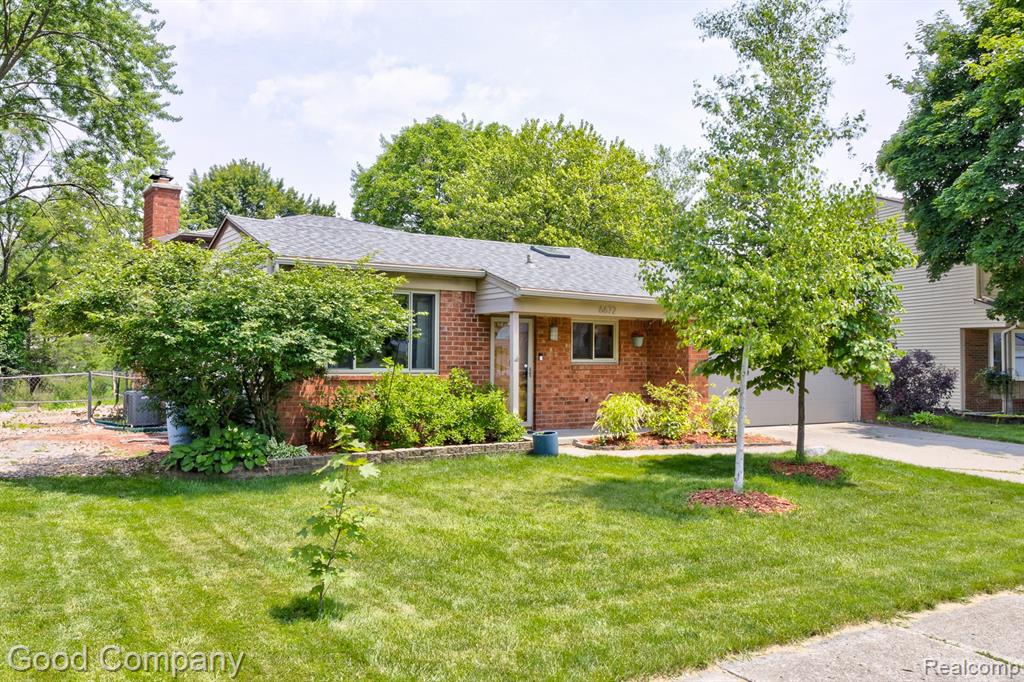 6672 Devonshire Drive, Canton, MI 48187 — Photo 34