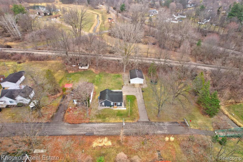 213 E Maple Street, Vassar, MI 48768 — Photo 43