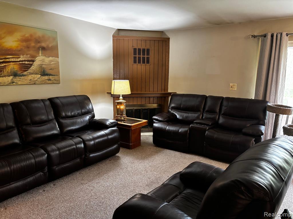 7610 WOODVIEW Street, 2, Westland, MI — Photo 4